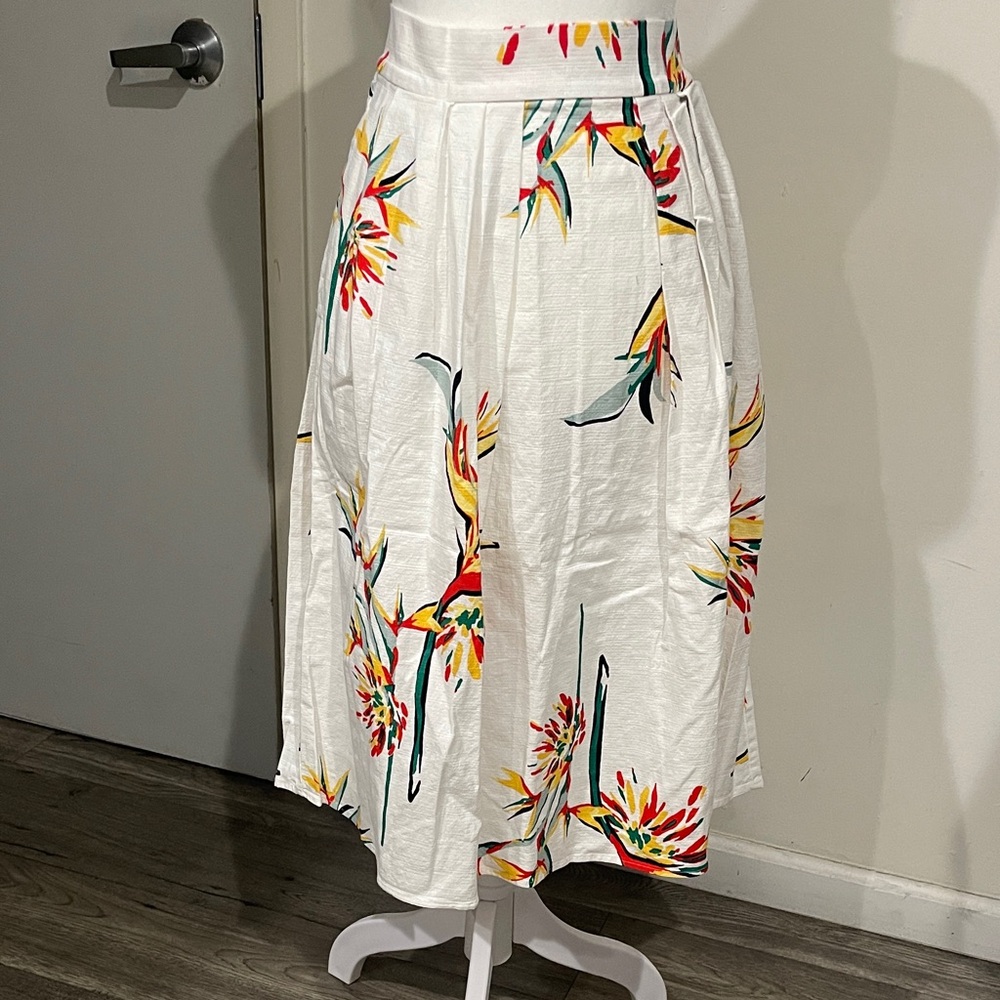 Eva Mendes for New York & Company Floral A-Line Skirt